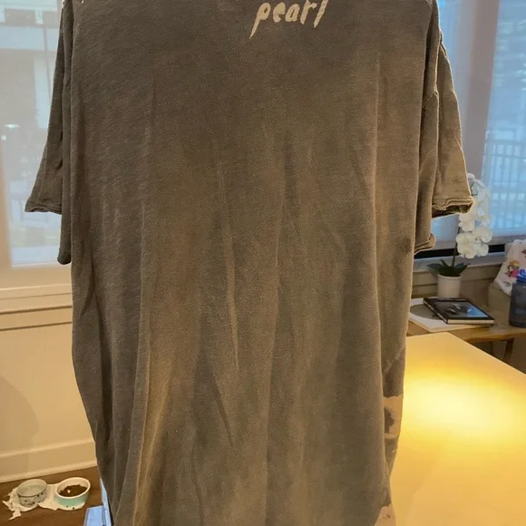 Nefelibata Magnolia Pearl Cloud Walker T-shirt - Picture 8 of 8